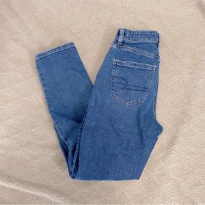 American Eagle Mom Jean